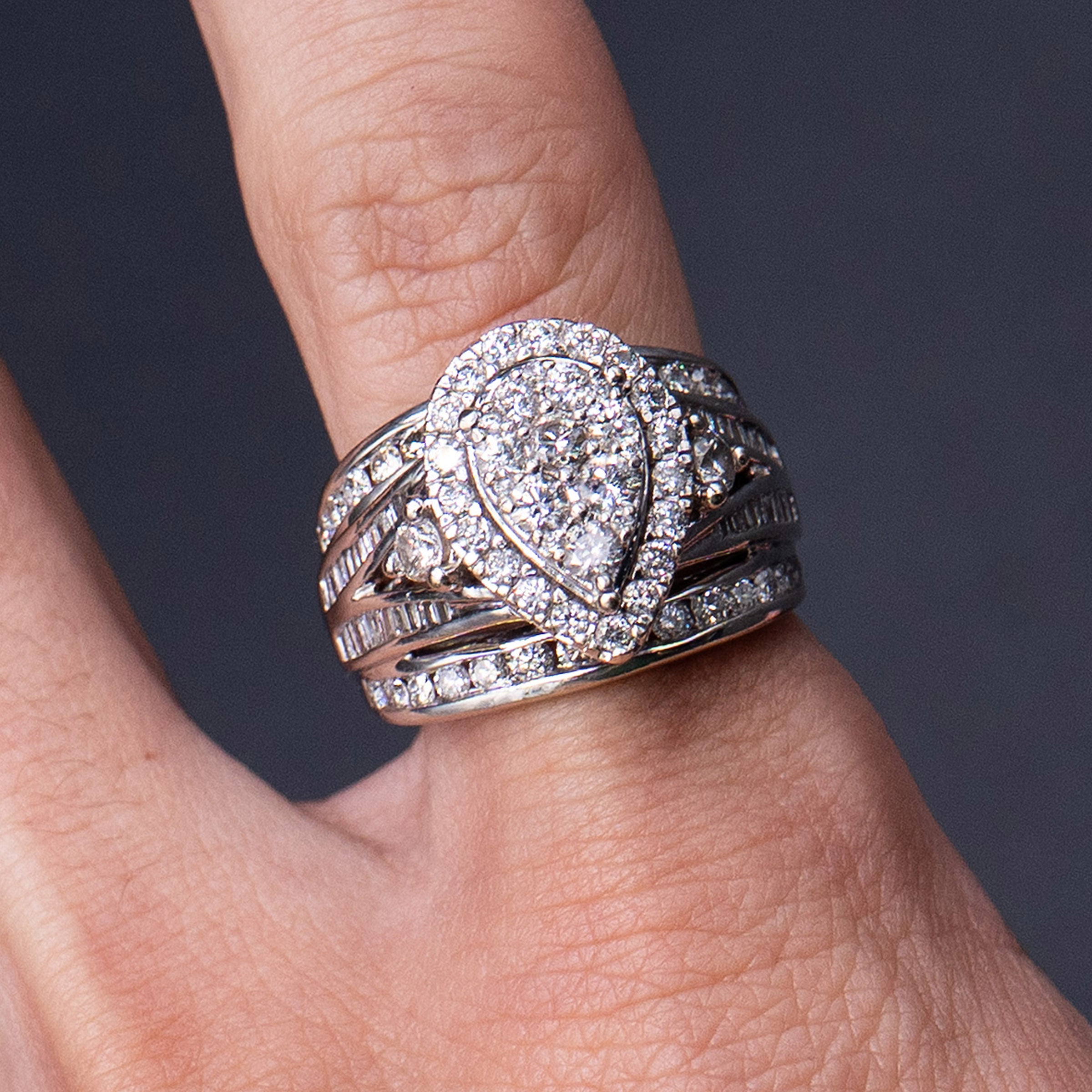 14k White Gold Round & Baguette Diamond Pave Pear Shape Ring