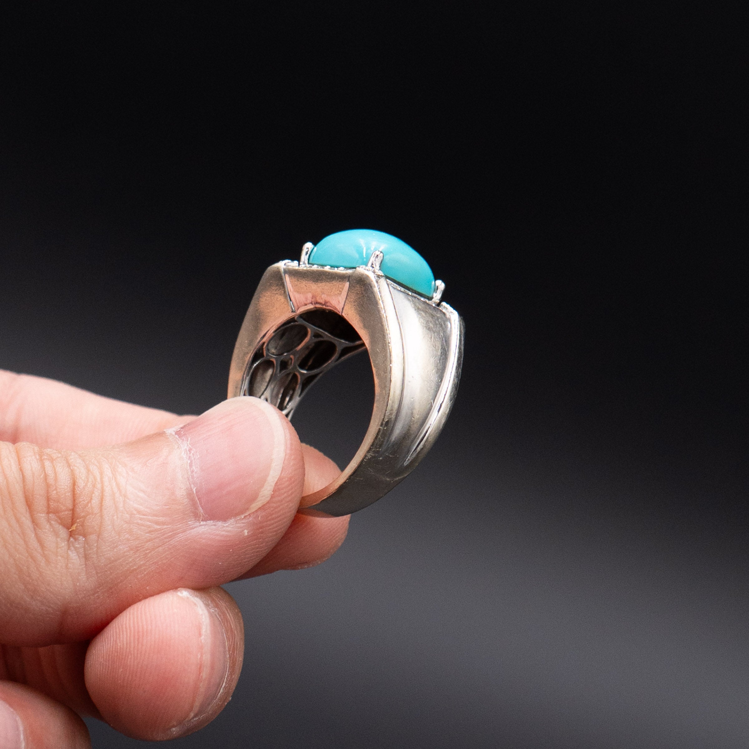 14k White Gold Turquoise Cabochon Diamond Ring