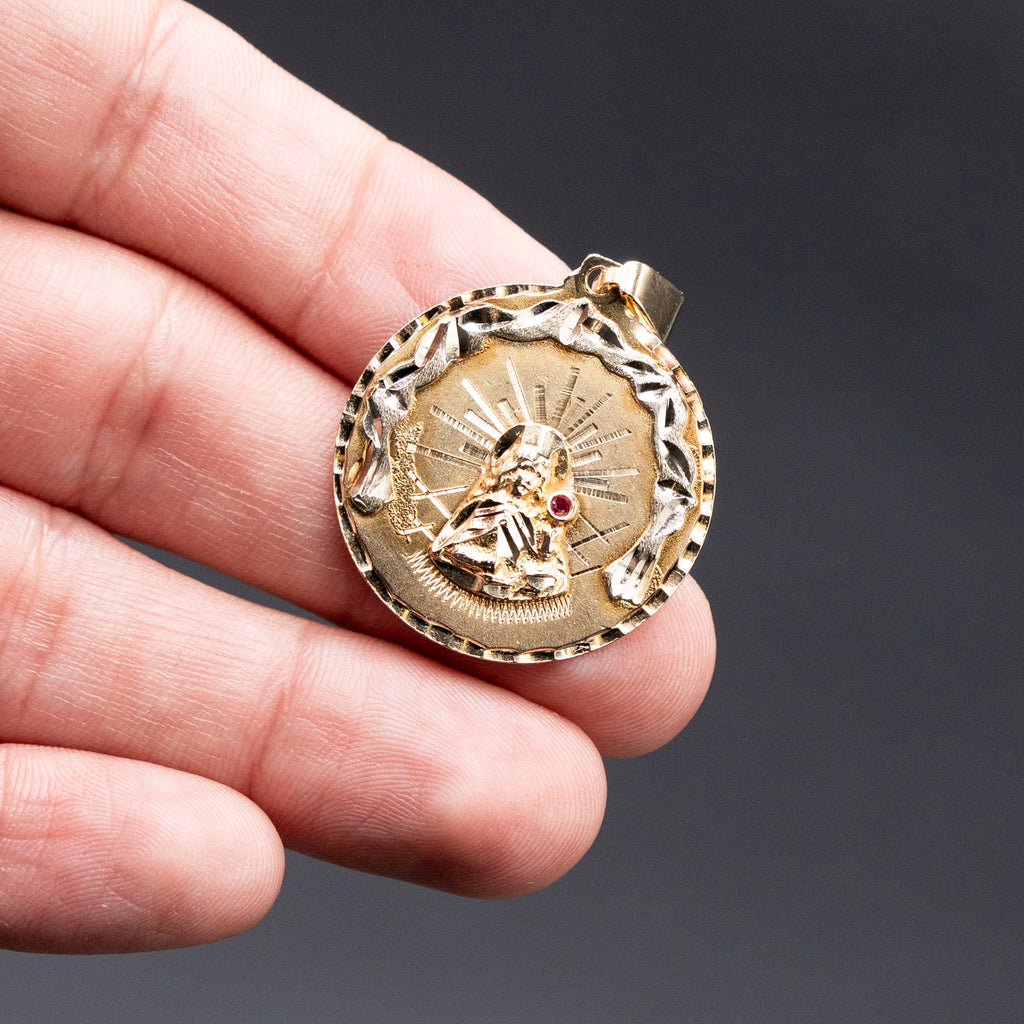 14k Yellow Gold Round Religious Pendant