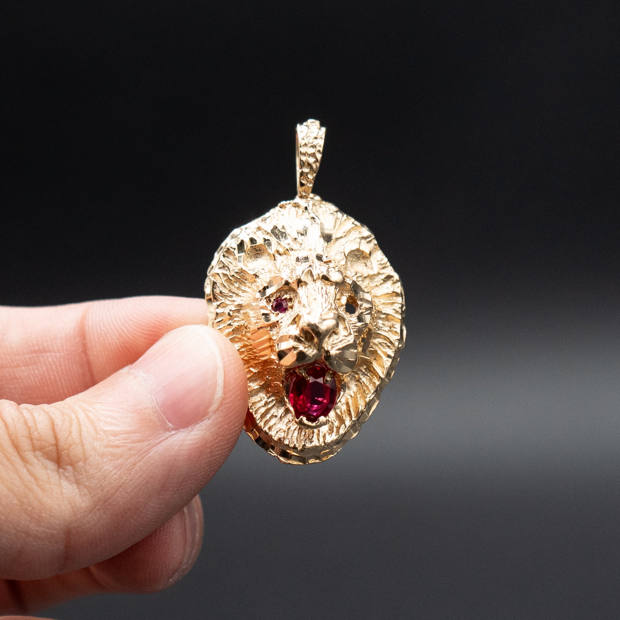 14k Yellow Gold Lion Head Ruby Pendant