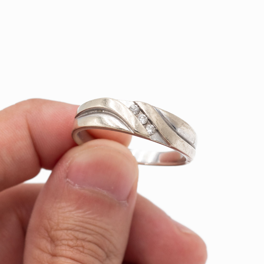 10k White Gold Bezel Set Diamond Wave Mens Ring