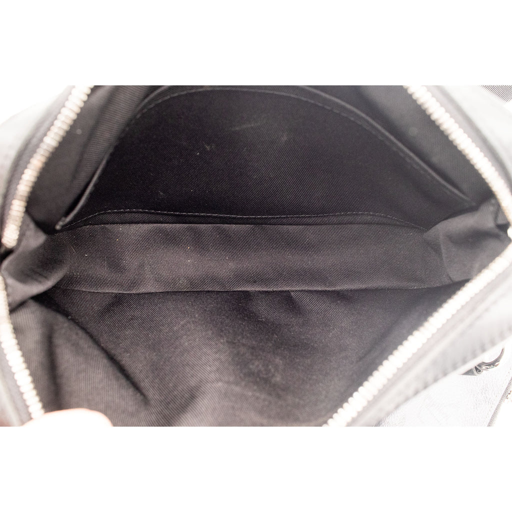 Louis Vuitton Trio Messenger Crossbody Monogram Black & Gray Handbag