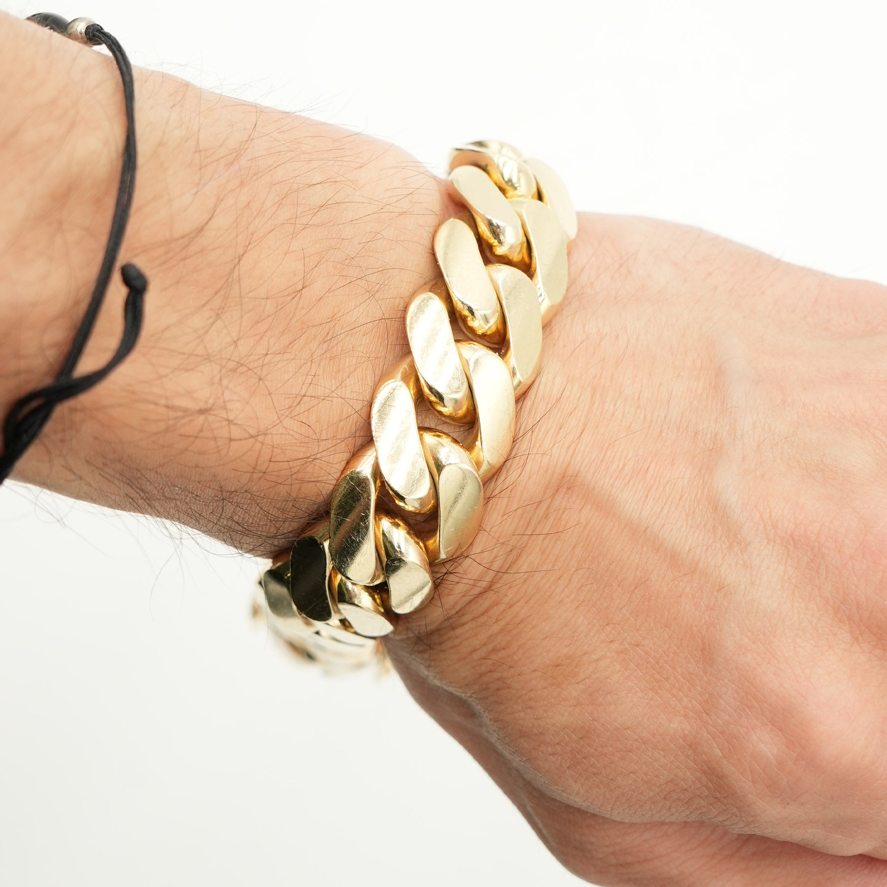 10k Yellow Gold Cuban Link Chain 9 inch Bracelet