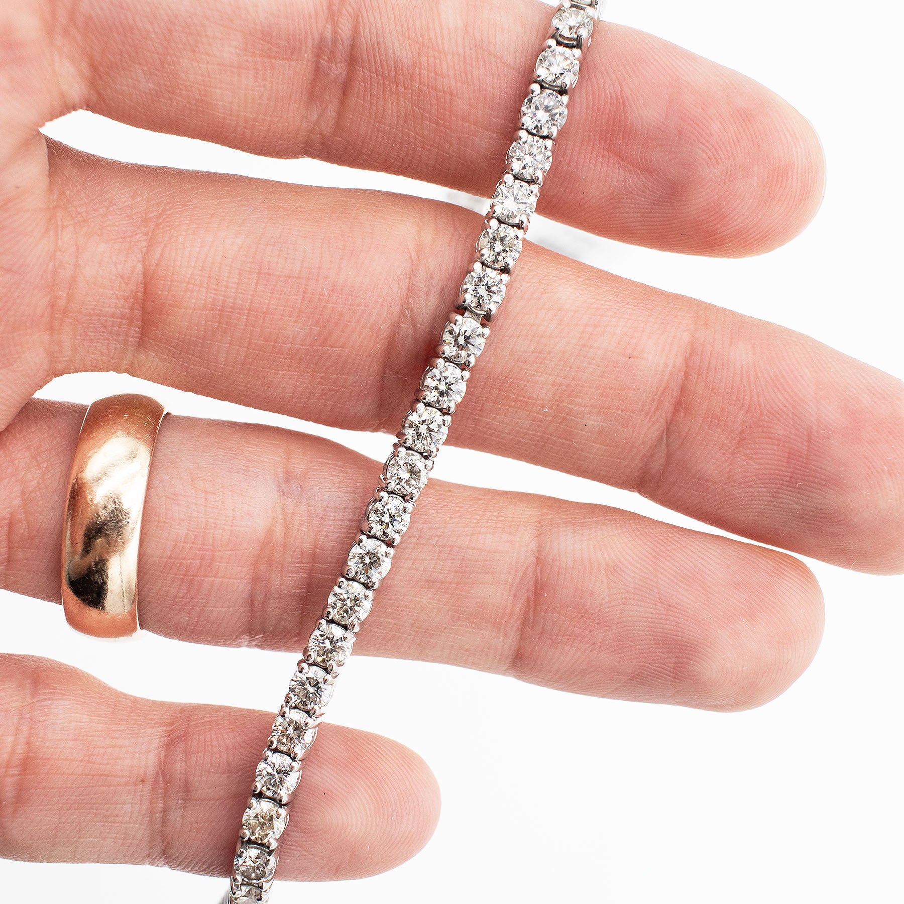 14k White Gold 5.50ctw Round Diamond Tennis Bracelet