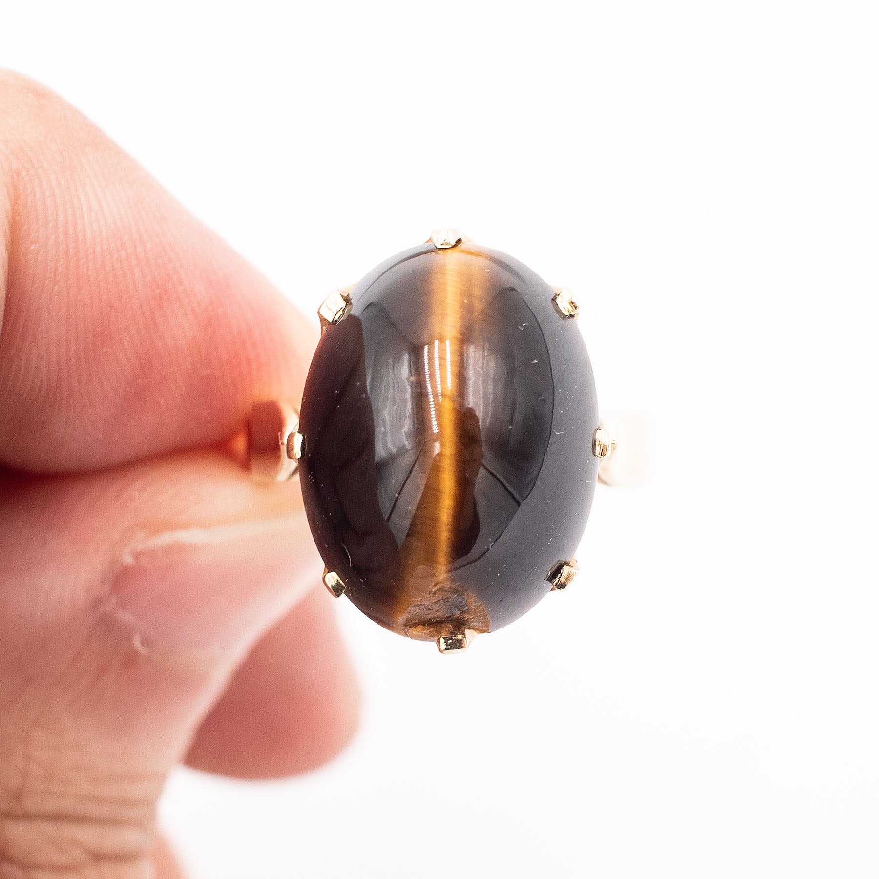 14k Yellow Gold Tiger Eye Cabochon Ring