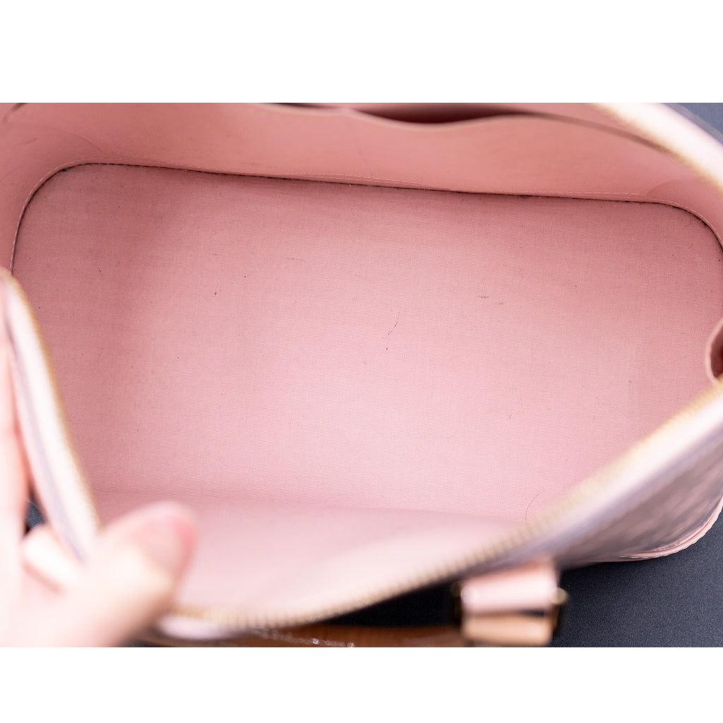 Louis Vuitton Vernis Monogram Alma Handbag