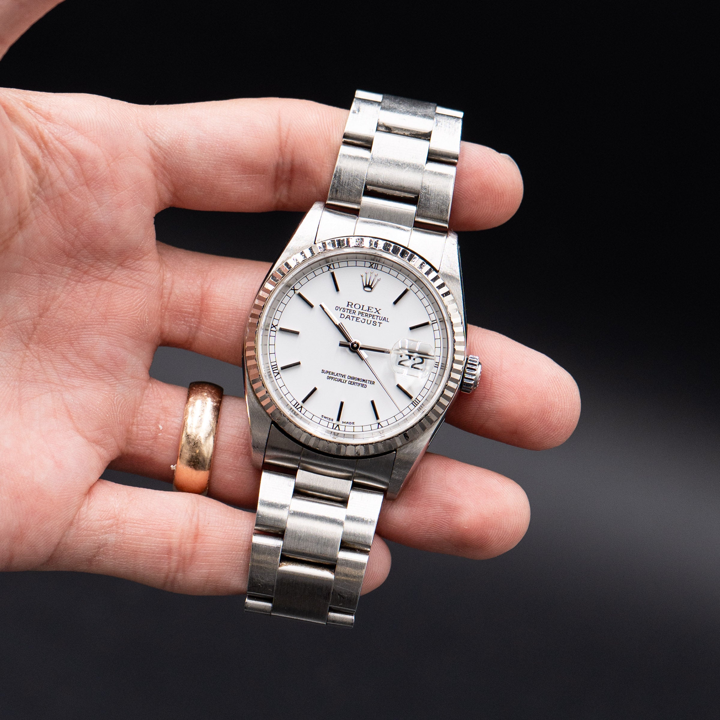 Pre-owned Rolex 16234 Datejust white dial stainless steel watch with box and papers