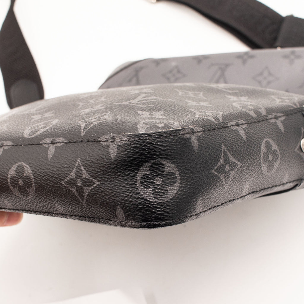 Louis Vuitton Trio Messenger Crossbody Monogram Black & Gray Handbag