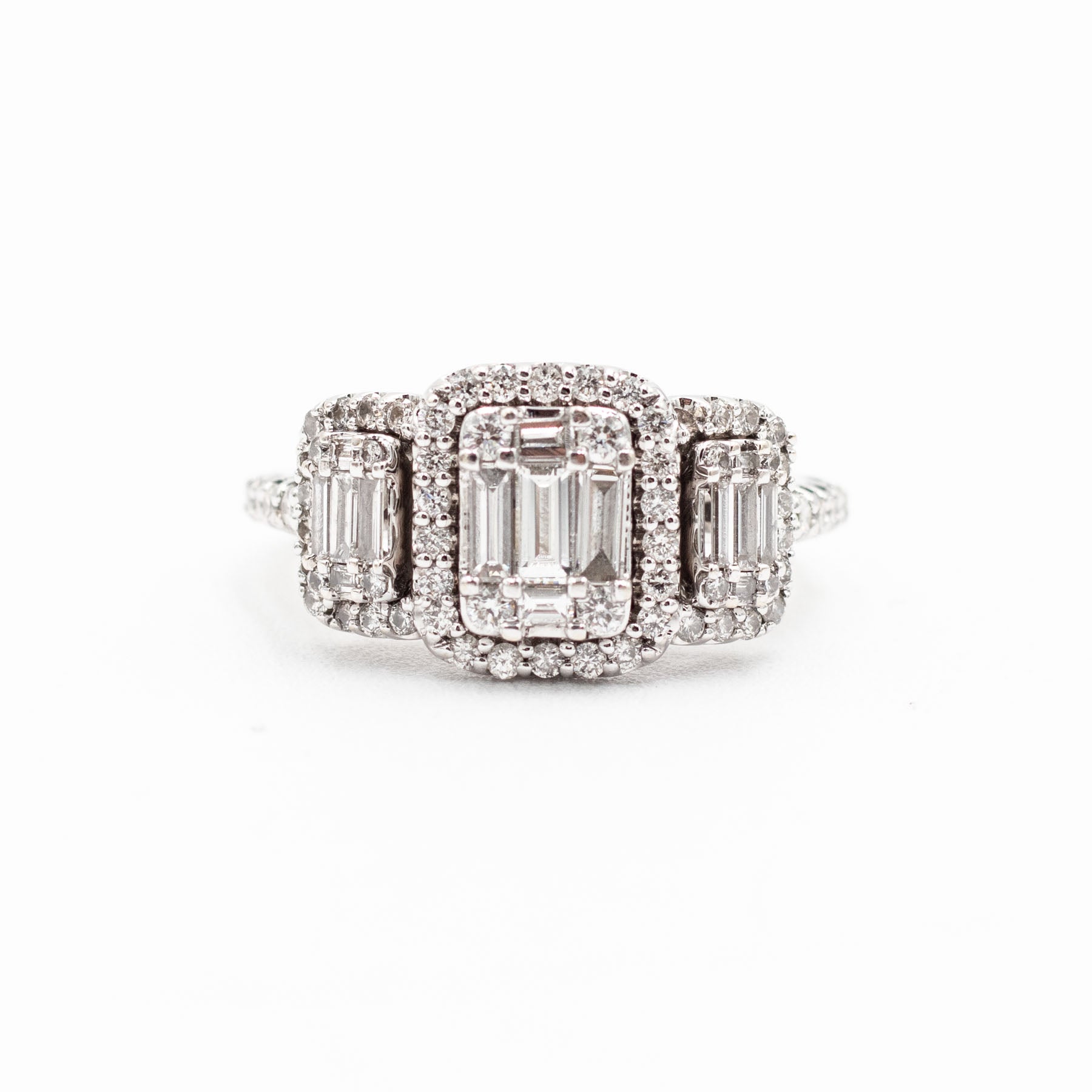 14k White Gold Baguette & Round Invisible Set Ring