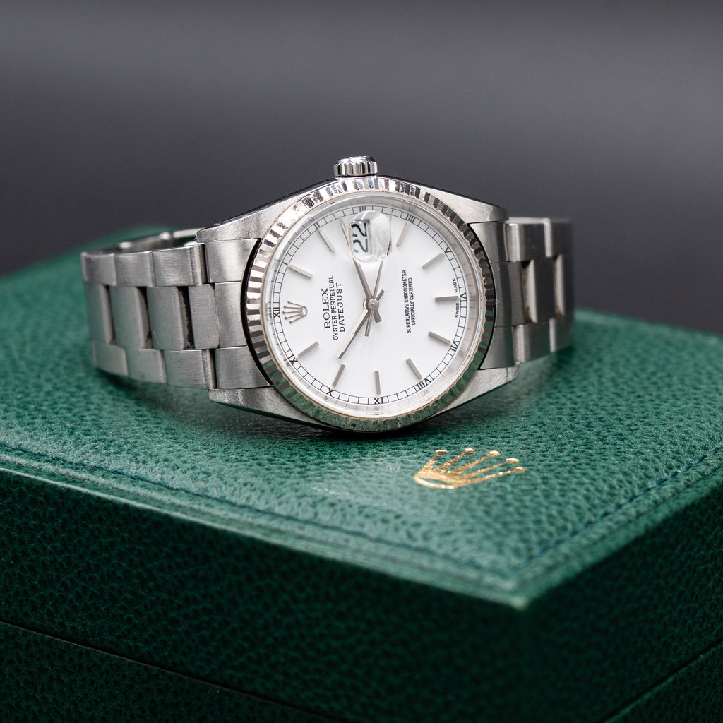 Pre-owned Rolex 16234 Datejust white dial stainless steel watch with box and papers