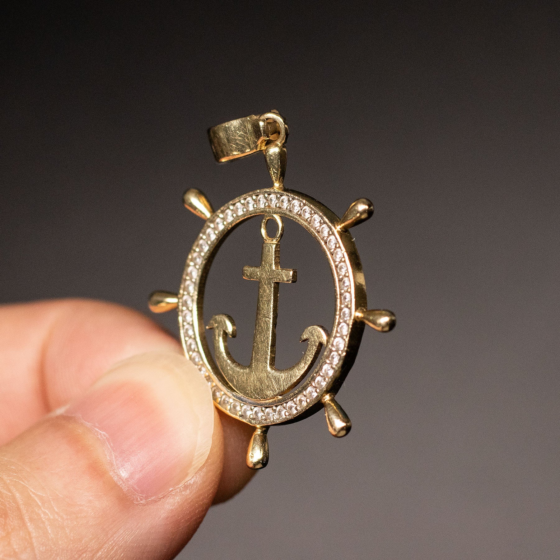 14k Yellow Gold Cubic Zirconia Round Anchor Pendant
