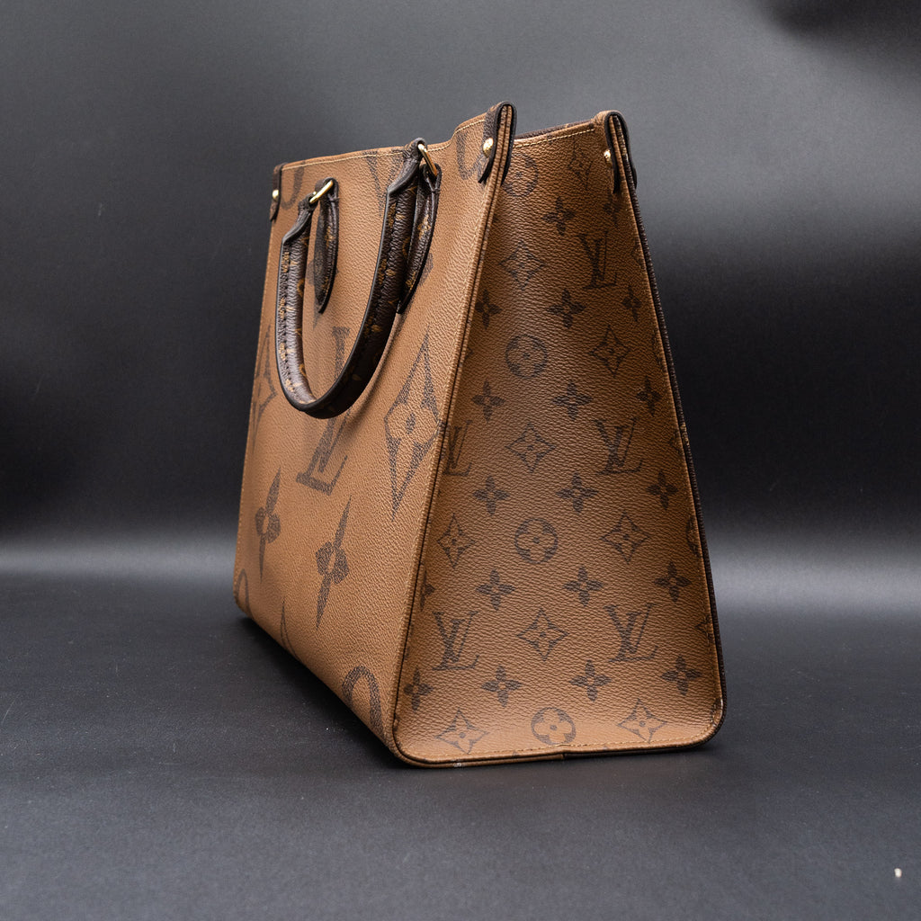 Louis Vuitton On The Go MM Monogram Shoulder Bag