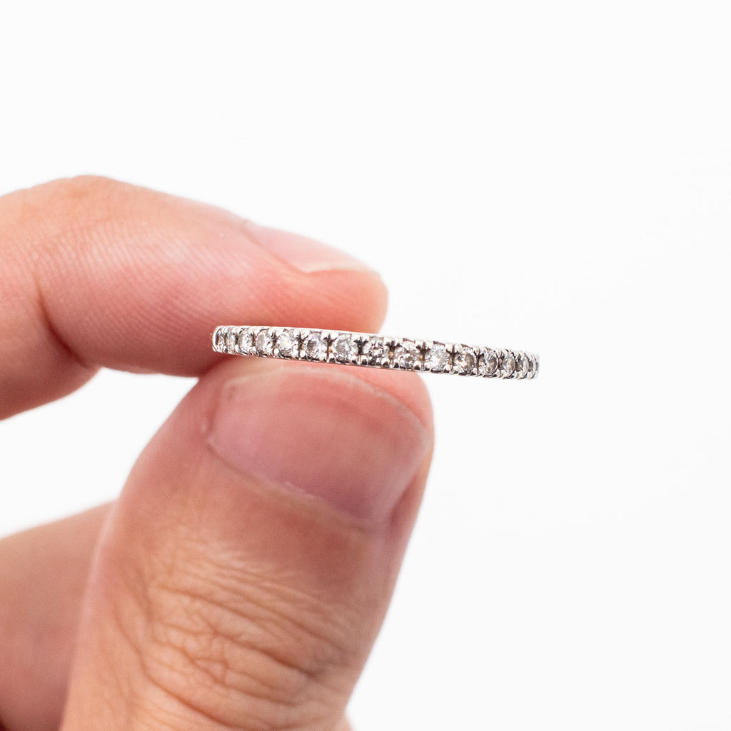 10k White Gold Halfway Round Diamond Wedding Band Ring