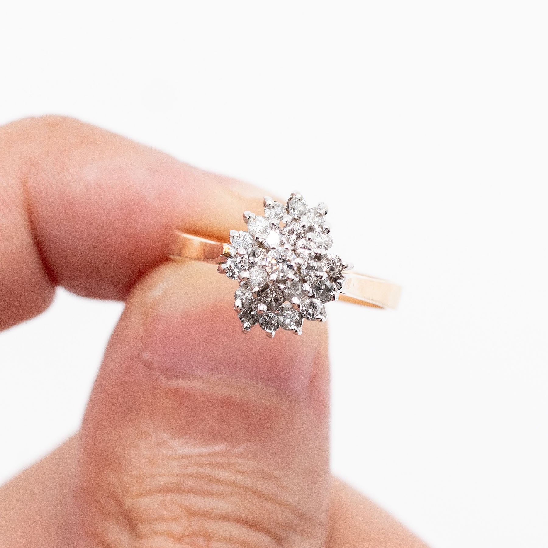 14k Yellow Gold Round Cut Diamond Cluster Ring