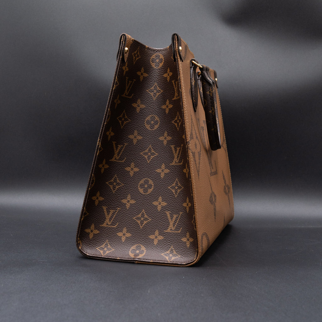 Louis Vuitton On The Go MM Monogram Shoulder Bag