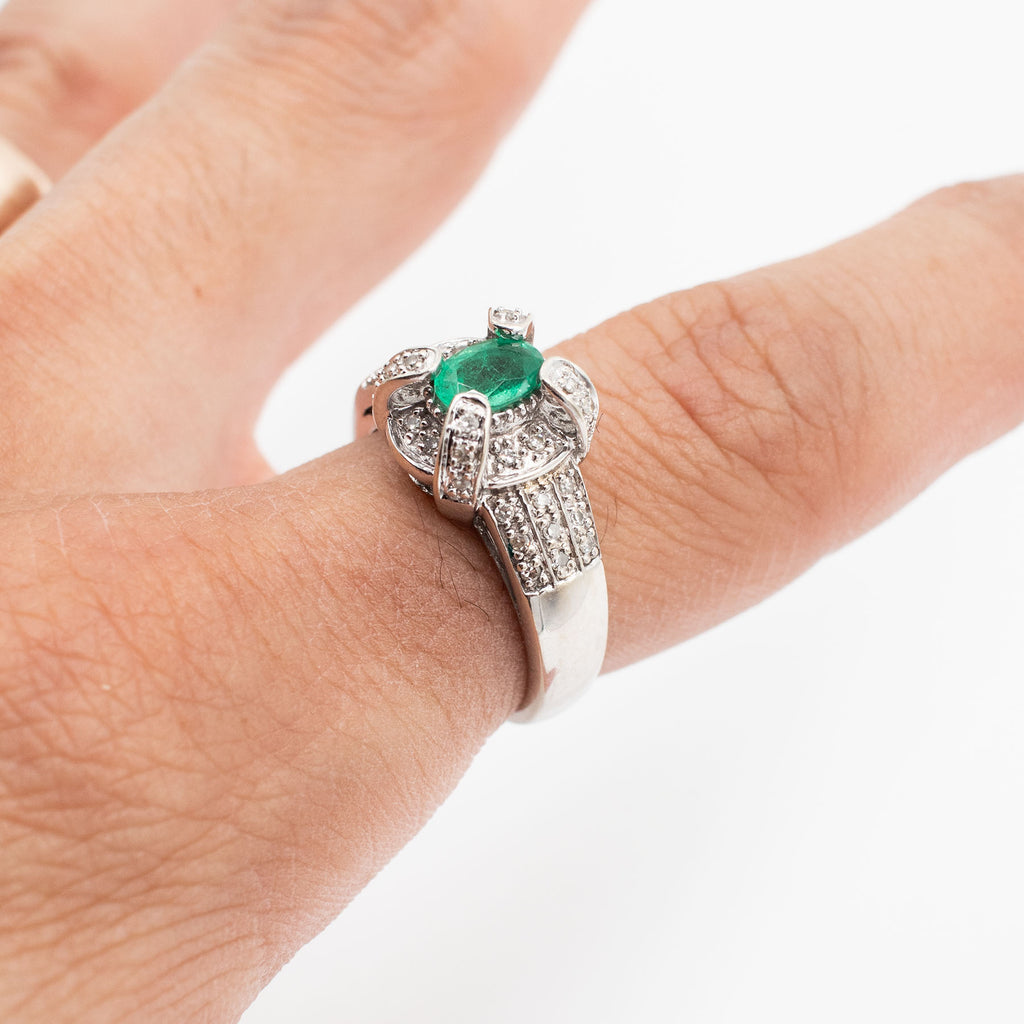 14k White Gold Oval Gemstone & Diamond Pave Ring