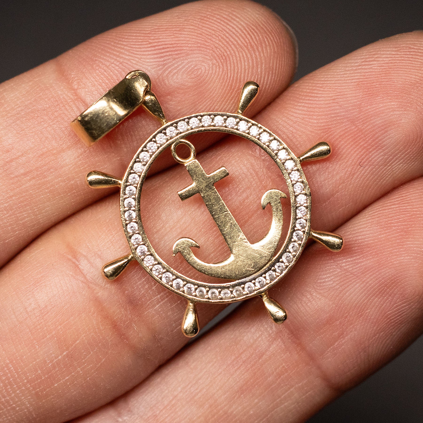 14k Yellow Gold Cubic Zirconia Round Anchor Pendant