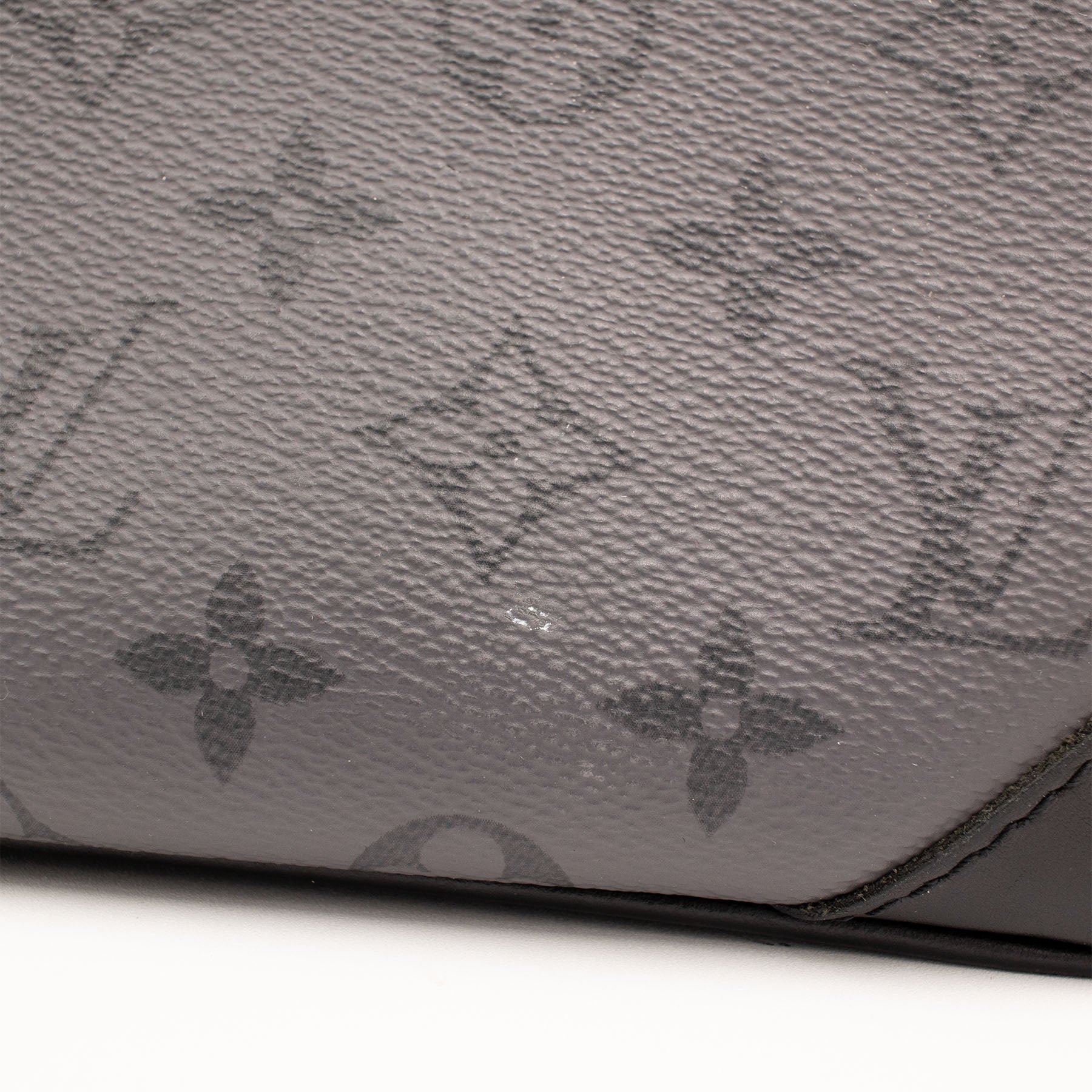 Louis Vuitton Trio Messenger Crossbody Monogram Black & Gray Handbag