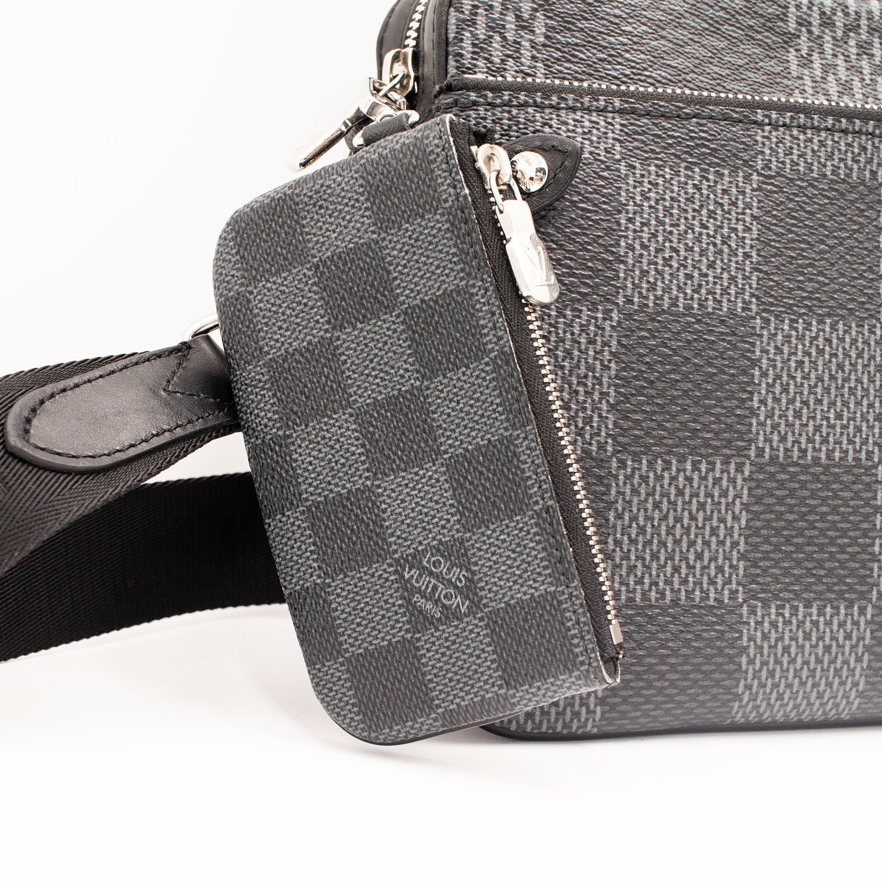 Louis Vuitton Trio Messenger Crossbody Black Handbag