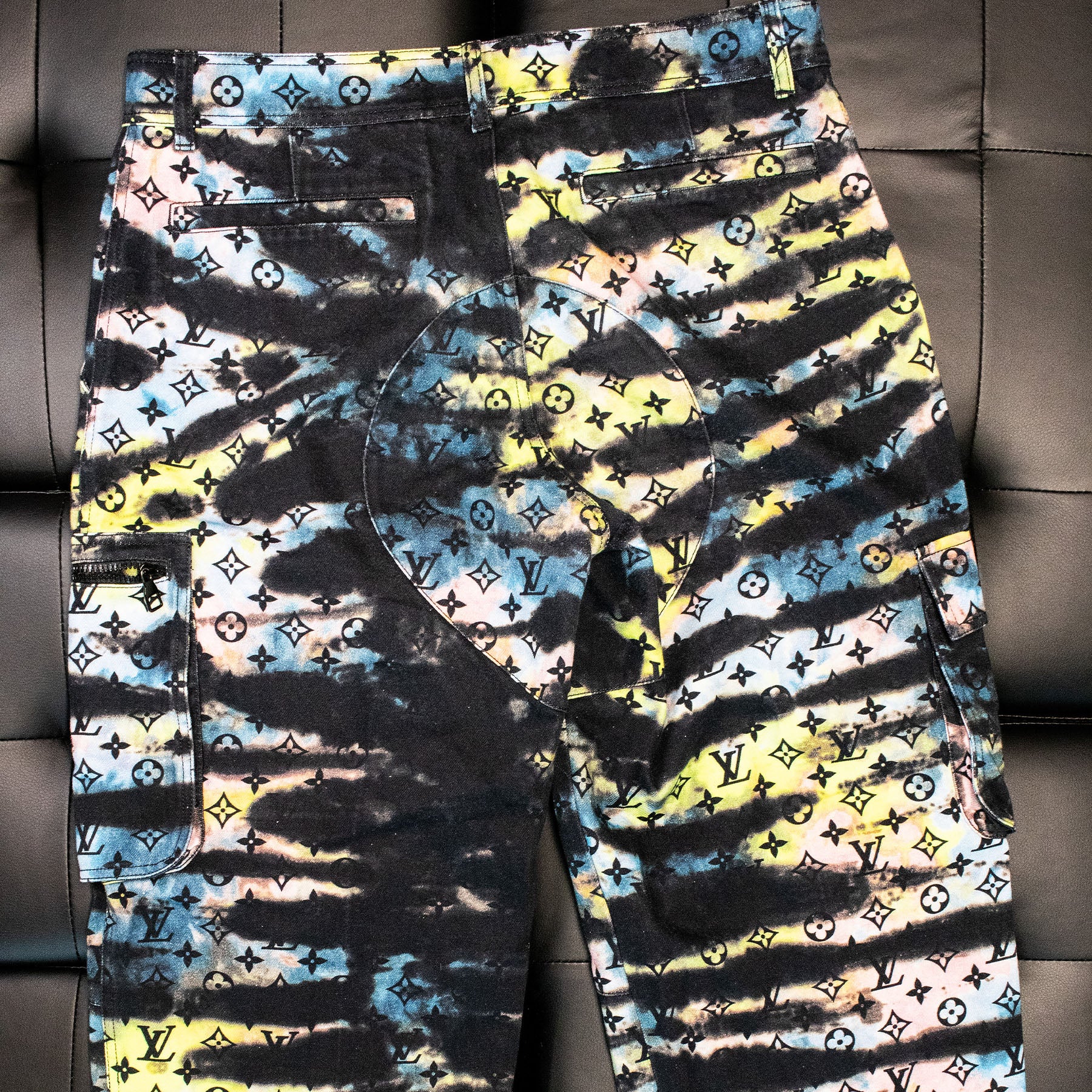 Louis Vuitton Tye Dye Cargo Jeans Size 34