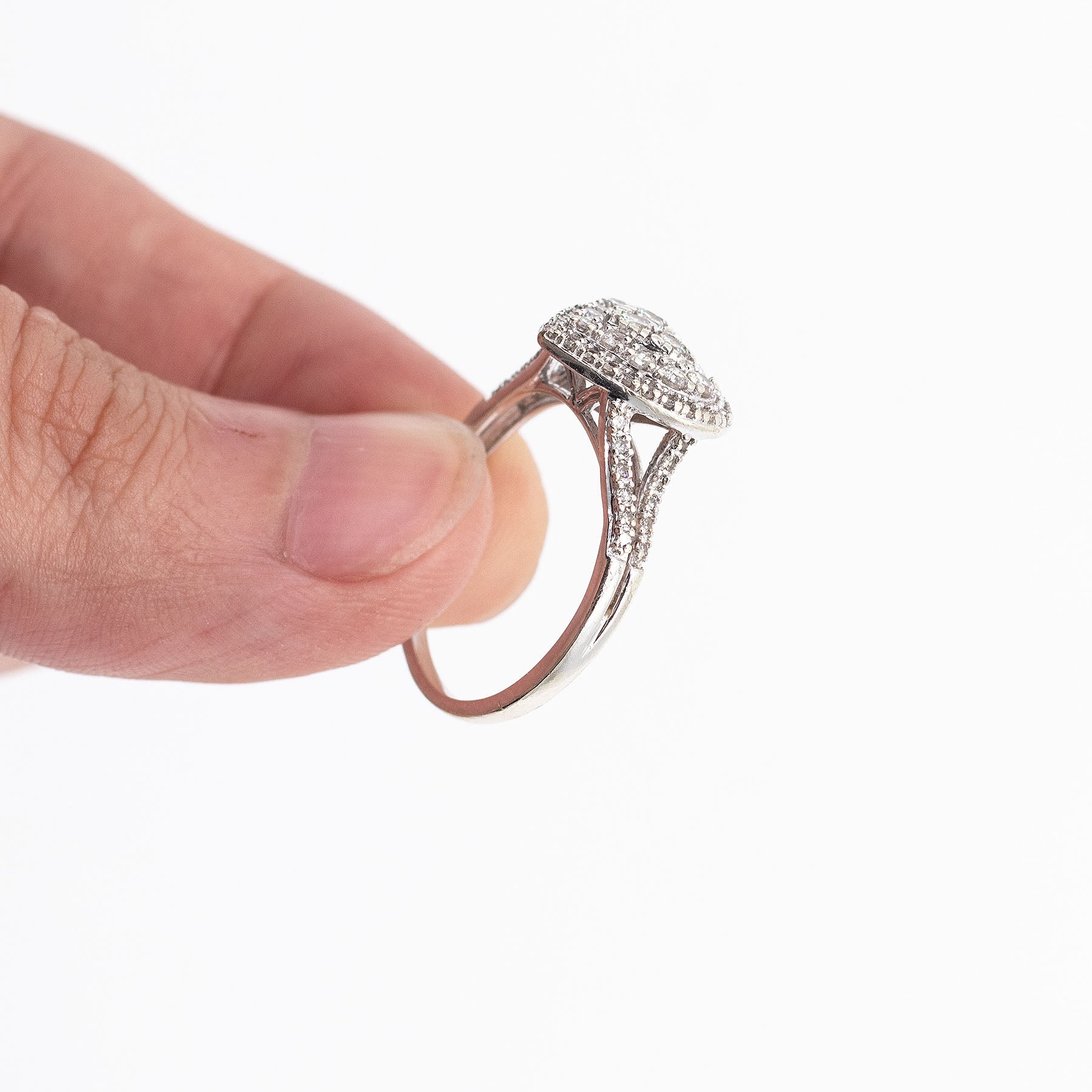 10k White Gold Diamond Pave Heart Ring
