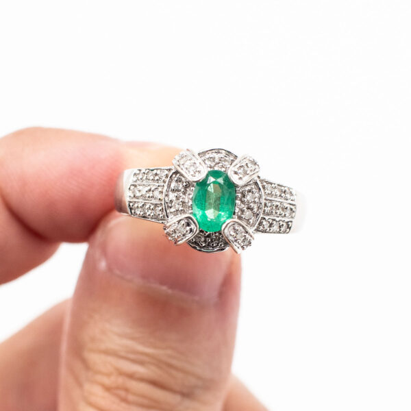 14k White Gold Oval Gemstone & Diamond Pave Ring - Image 2