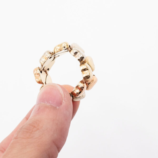 18k Yellow Gold Double Heart Collapsible Ring - Image 4