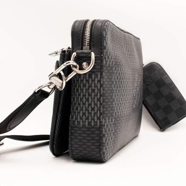 Louis Vuitton Trio Messenger Crossbody Black Handbag - Image 5