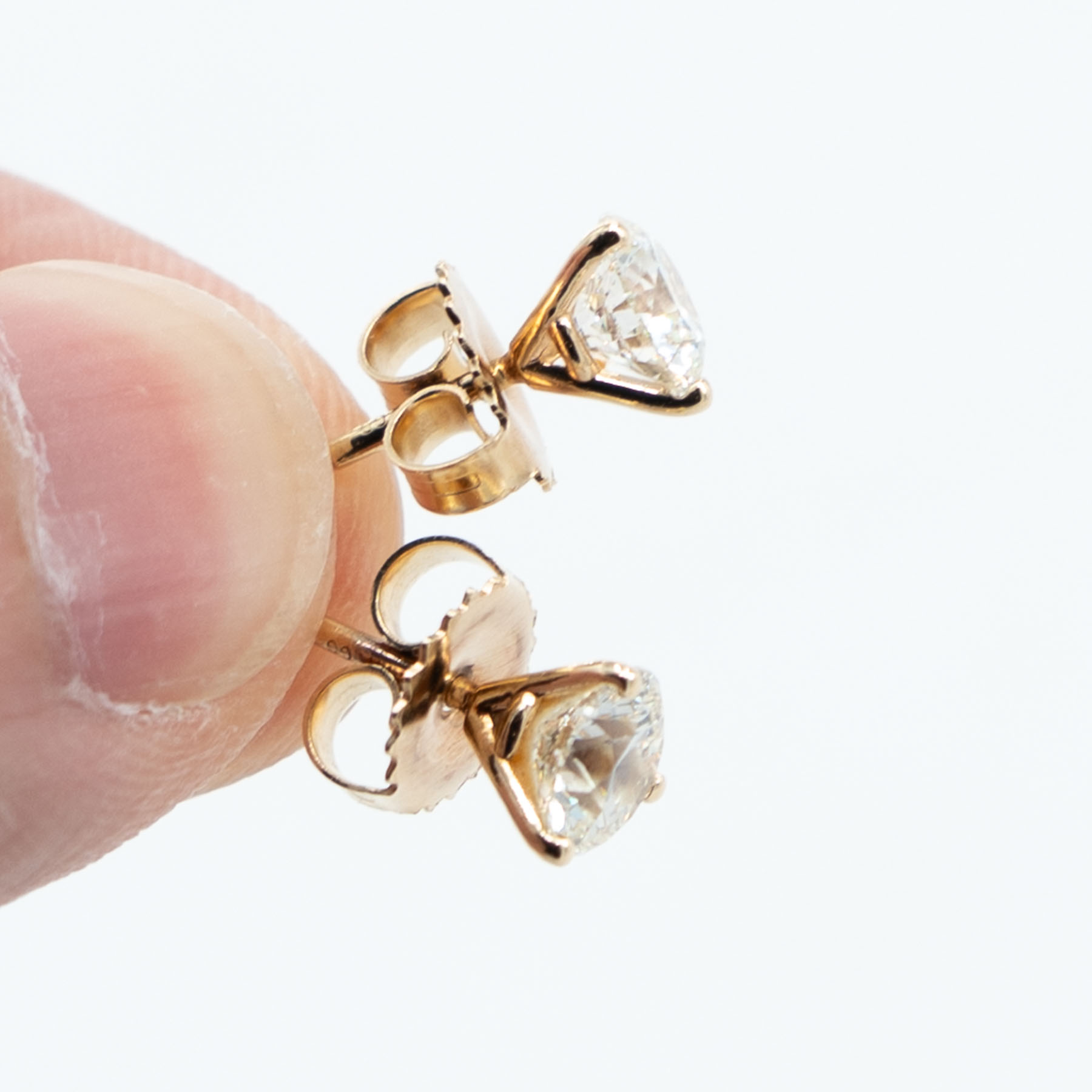 14k Yellow Gold Lab Grown Round Cut Diamond Stud Earrings - Image 3